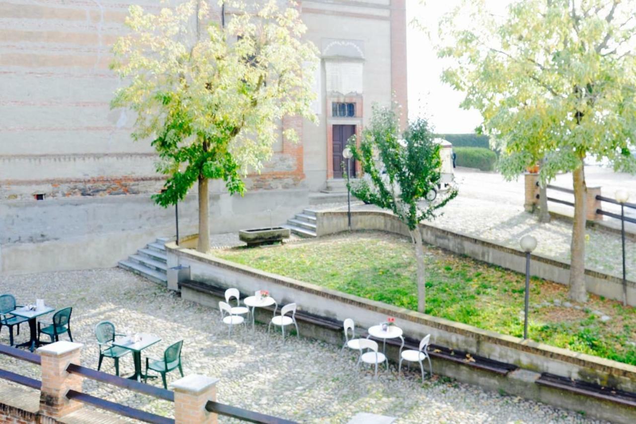 הוילה גרינצאנה קאבור Casa Dei Nonni #Charminglanga מראה חיצוני תמונה